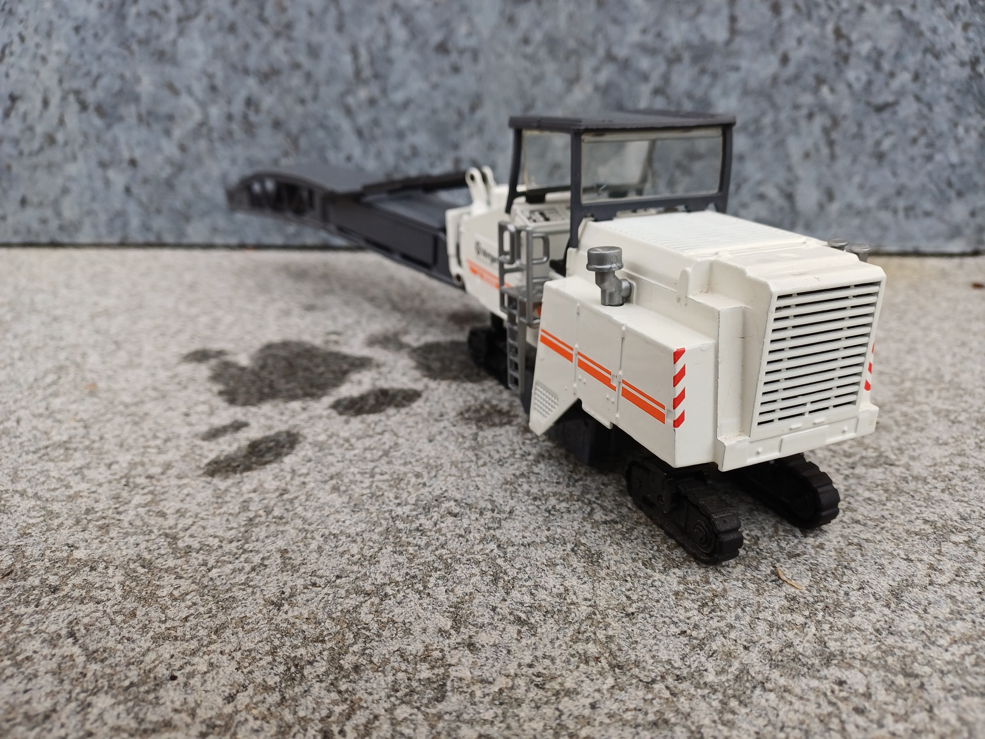 10136 - Rainer- Wirtgen W2000 Kaltfräse